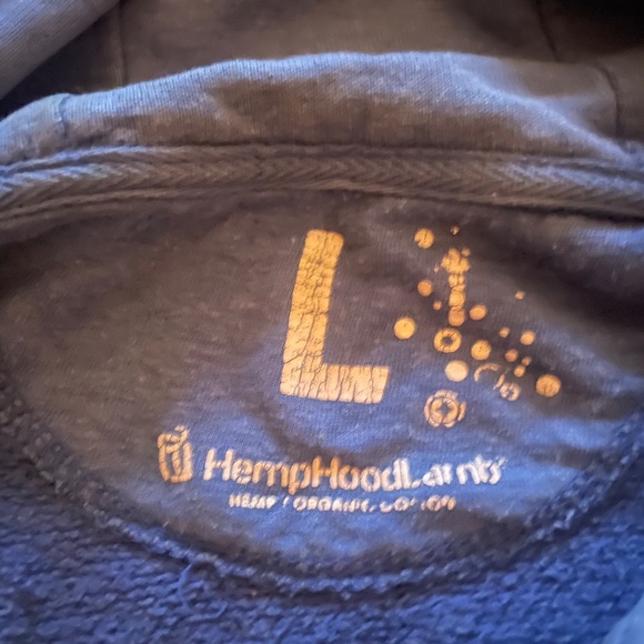 Sea Shepherd Hoodie - Picture 3 of 4